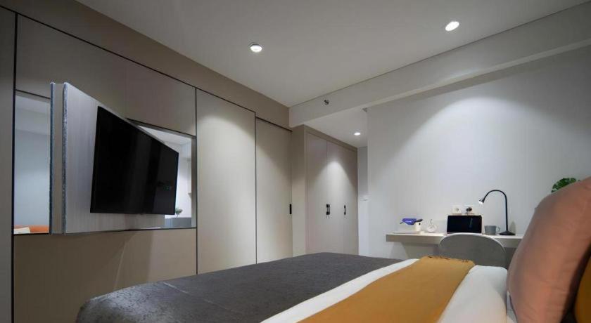 The Day Residence Jakarta Exterior photo
